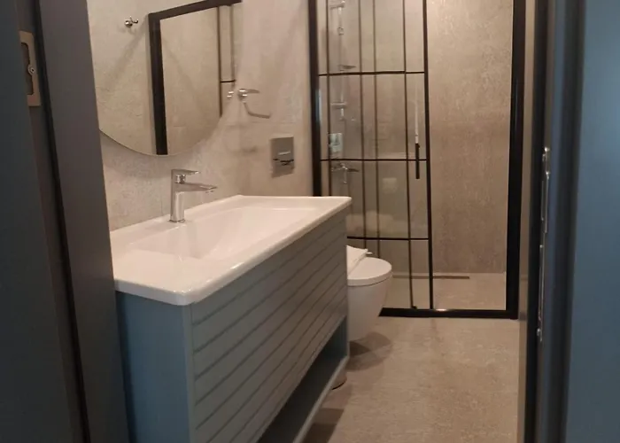 Apartament Ebru Evleri Icmeler Merkeze Ve Plaja Yakin