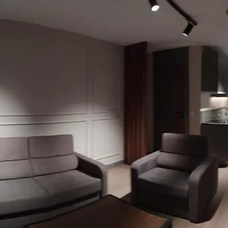 Ebru Evleri ıçmeler Merkeze Ve Plaja Yakın Apartamento