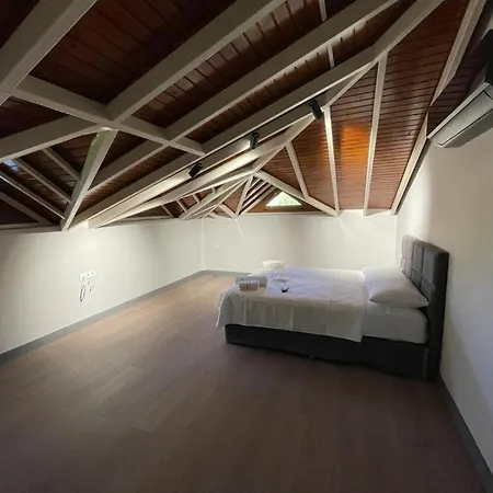 Ebru Evleri ıçmeler Merkeze Ve Plaja Yakın Apartamento *